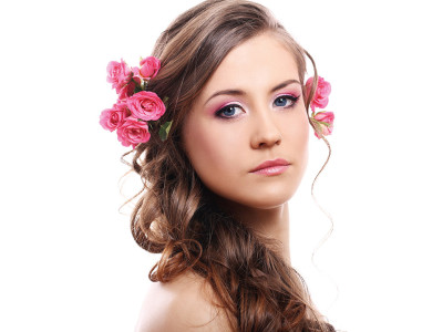 A Complete Beauty Guide for the Bride-to-Be article