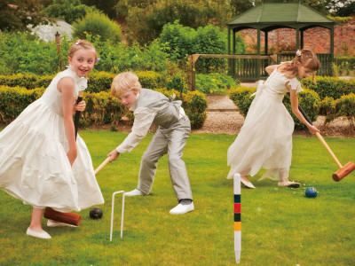 Keeping the Little Guests Busy article