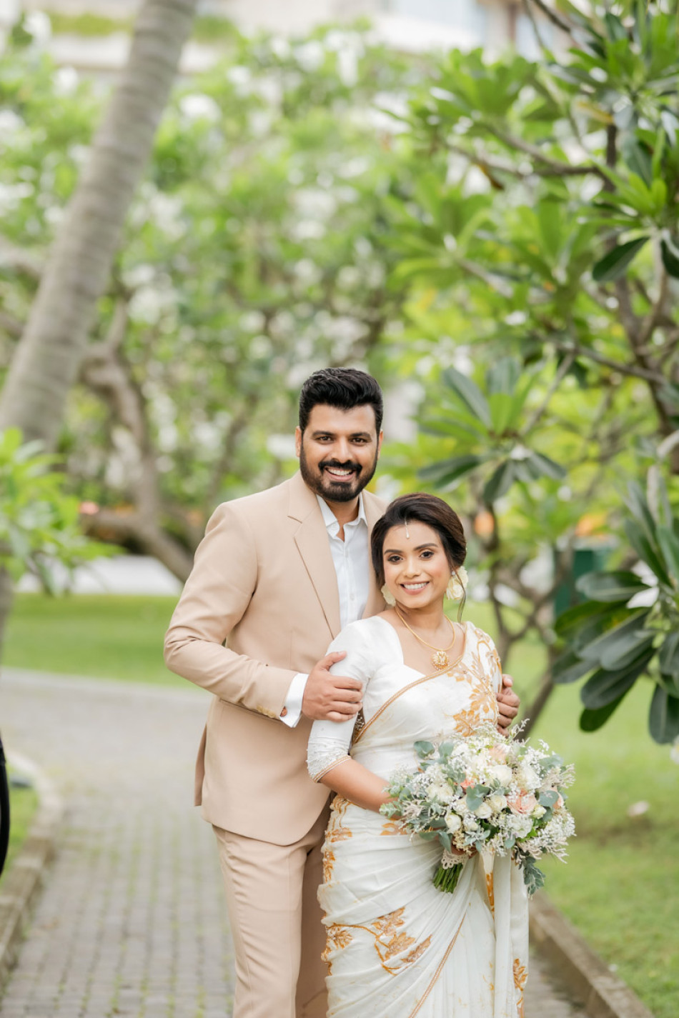 Kasunthi & Thameera wedding story