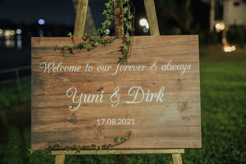Yuni & Dirk celebration 4