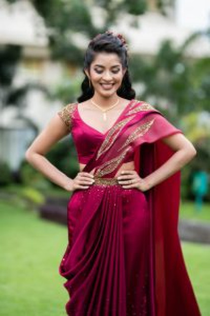 CHARITH WIJESEKERA BRIDAL STUDIO portfolio 1