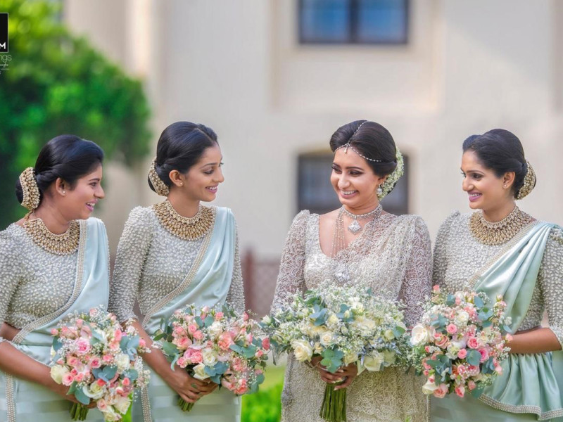 COUNTRY BUNCHES wedding supplier showcase